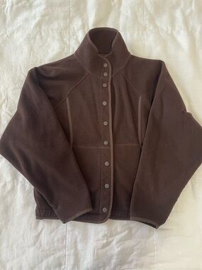 Outdoor Voices Snap up Fleece